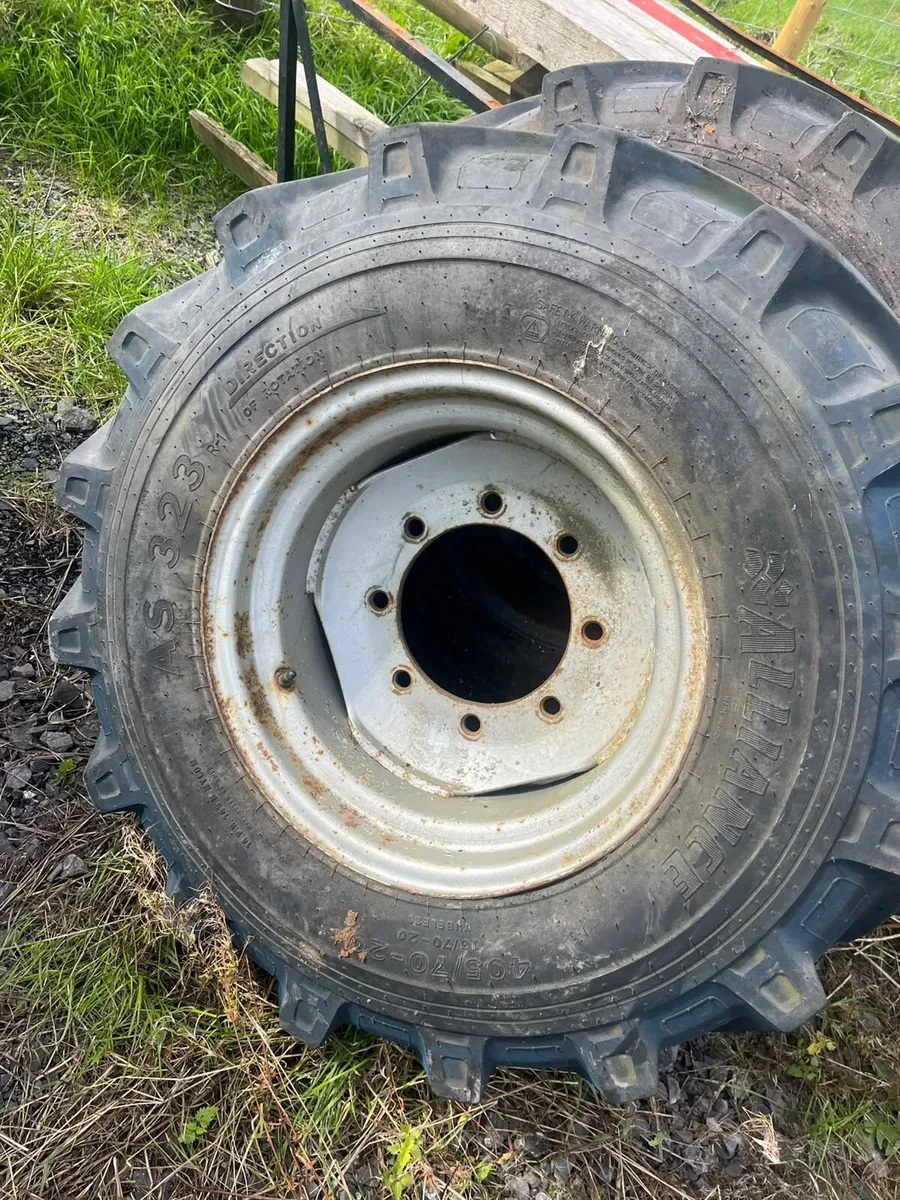 405 70 20,300 75 18 , 6&8 stud tankerwheels - Image 2
