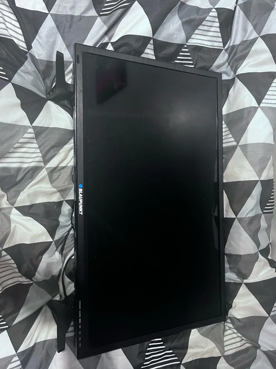 32 inch tv - Image 1