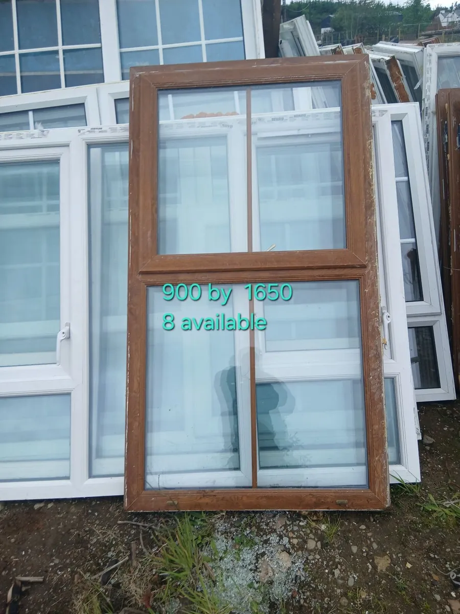 Golden oak windows - Image 2