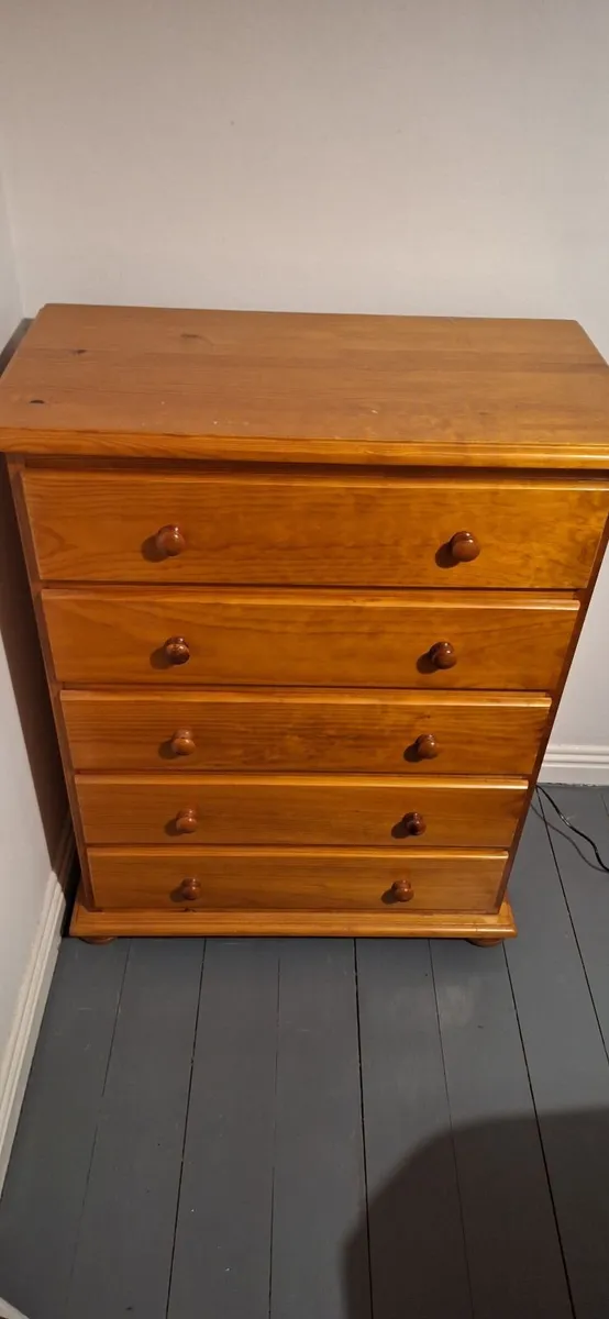 Chest of drawers - Image 1