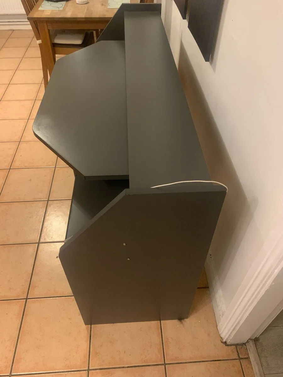 Gaming/PC desk - Image 3