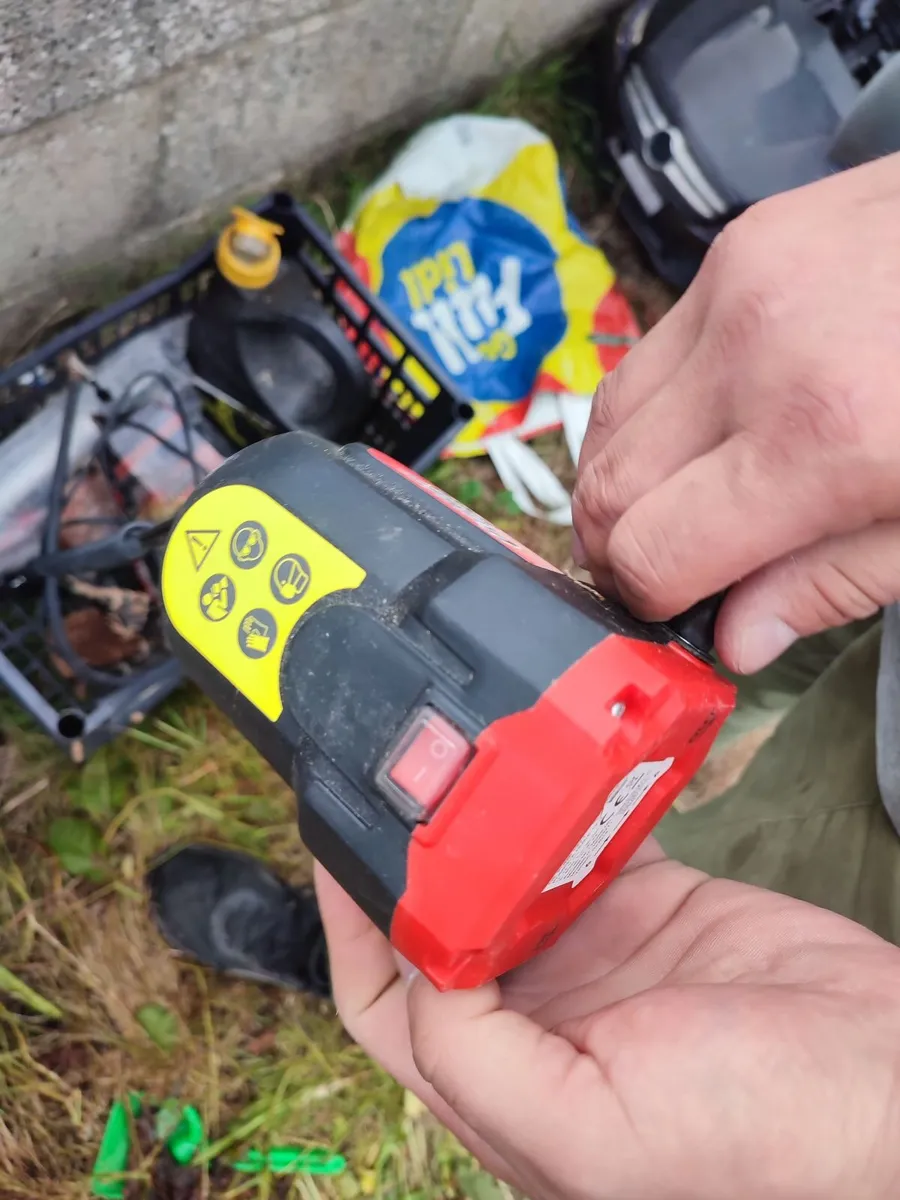 Ultimate Speed 12V Oil and Diesel Extractor Pump - Image 1