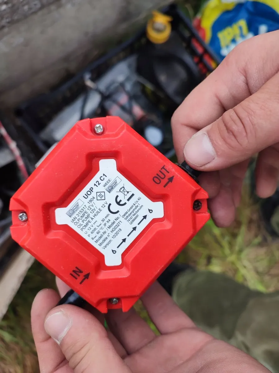 Ultimate Speed 12V Oil and Diesel Extractor Pump - Image 2