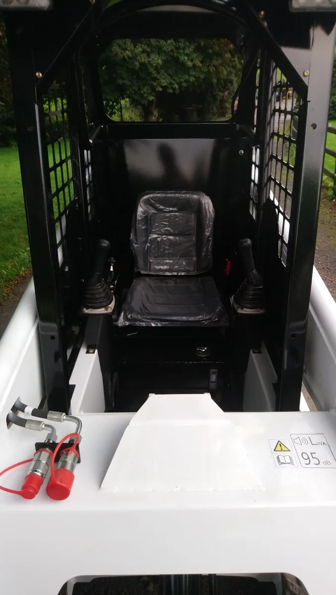 NEW CAPTOK BD SKID STEER - Image 2