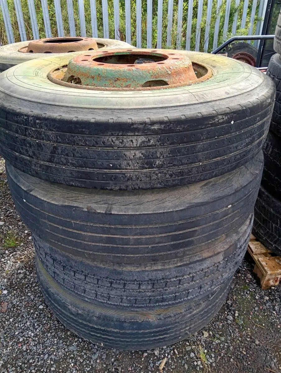 315 7022.5 wheels 10stud and 11r 22.5 10 stud - Image 3