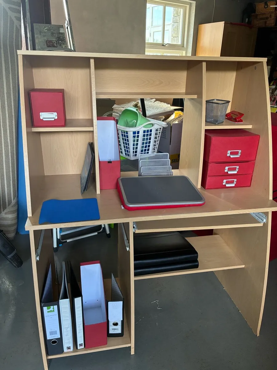 Desk - Image 2