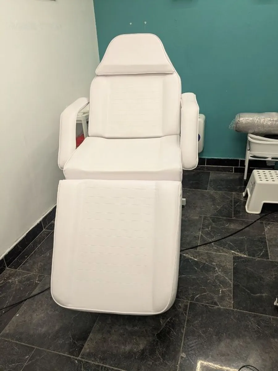 Beauty bed - Image 2