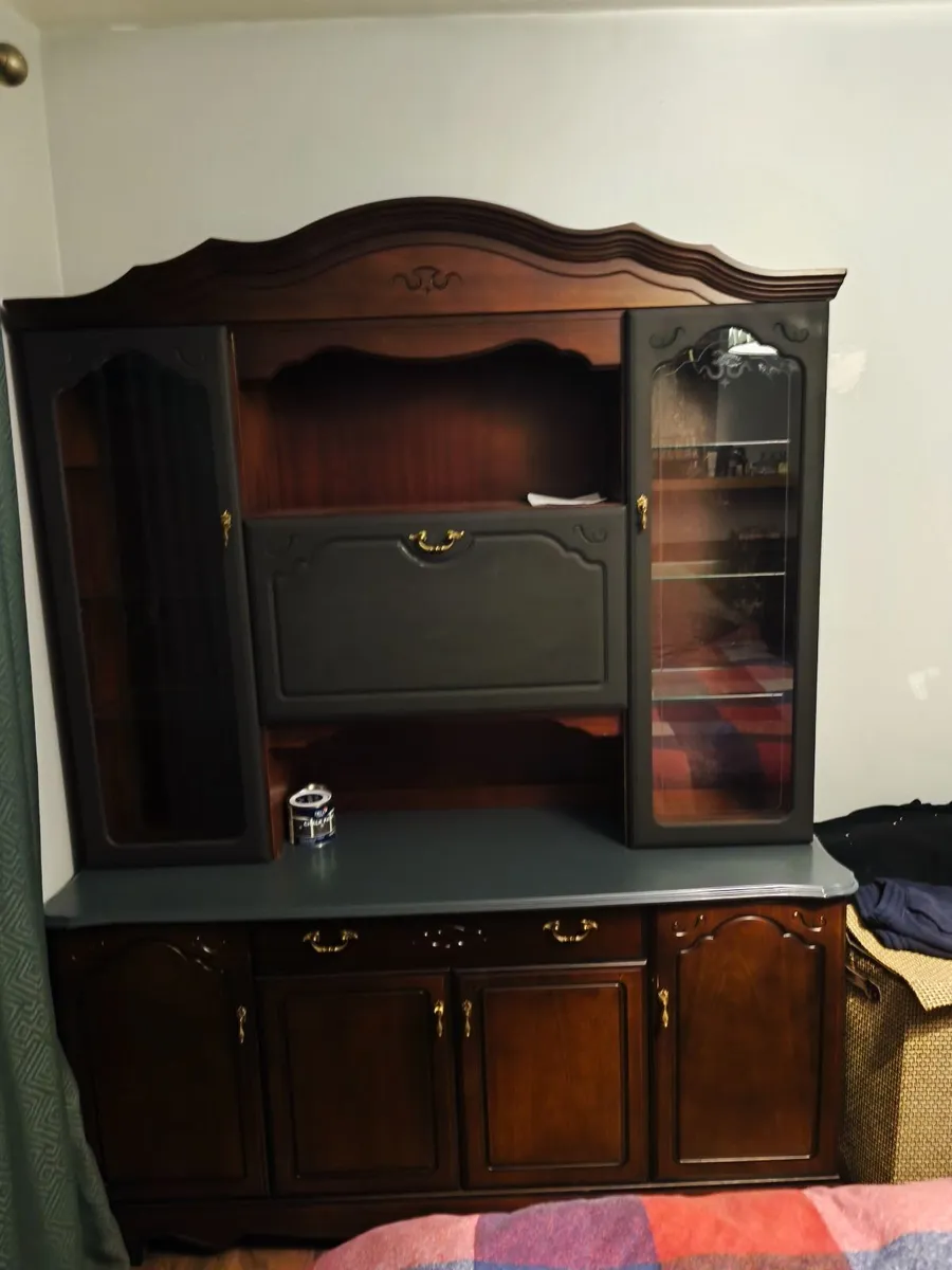 display cabinet - Image 1