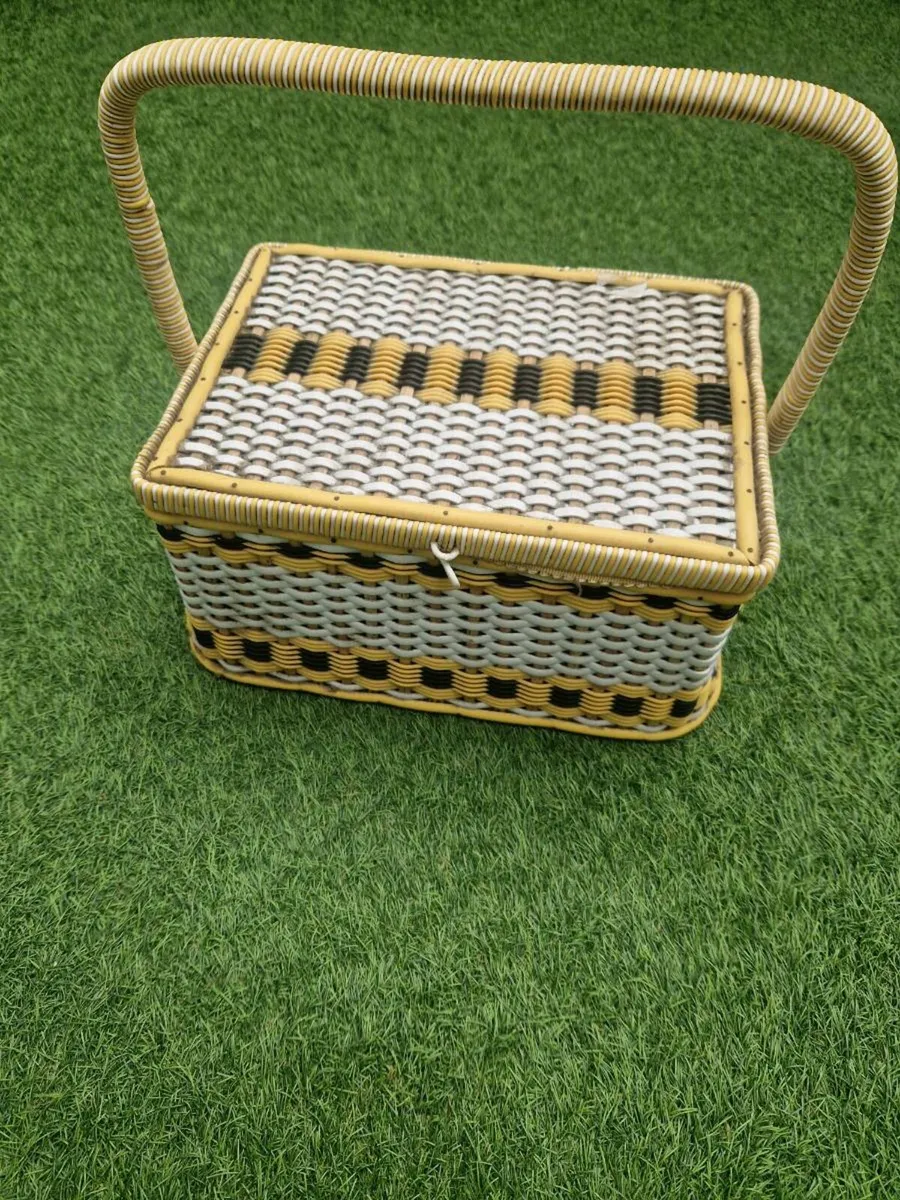 Sewing basket - Image 3
