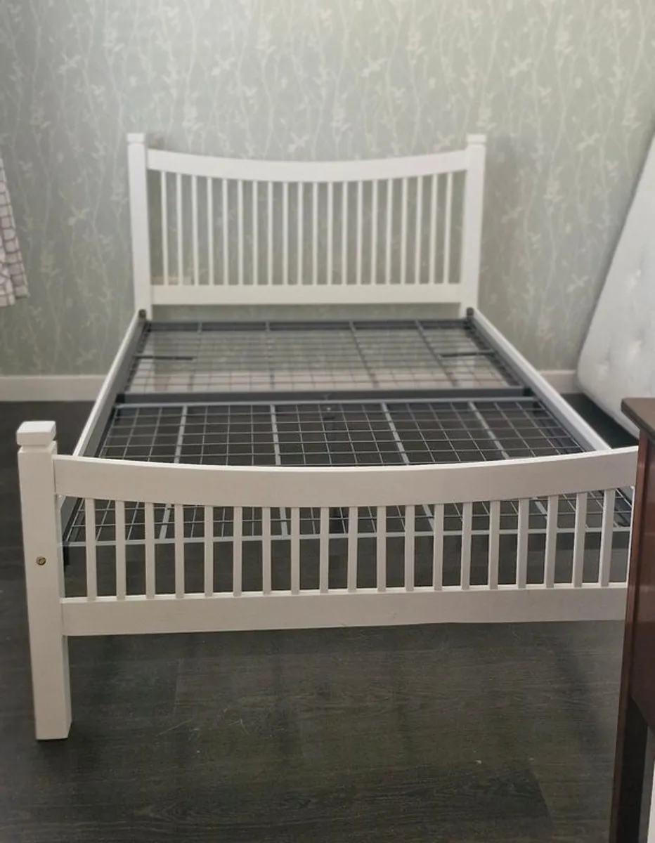 double bed and optional mattress - Image 1