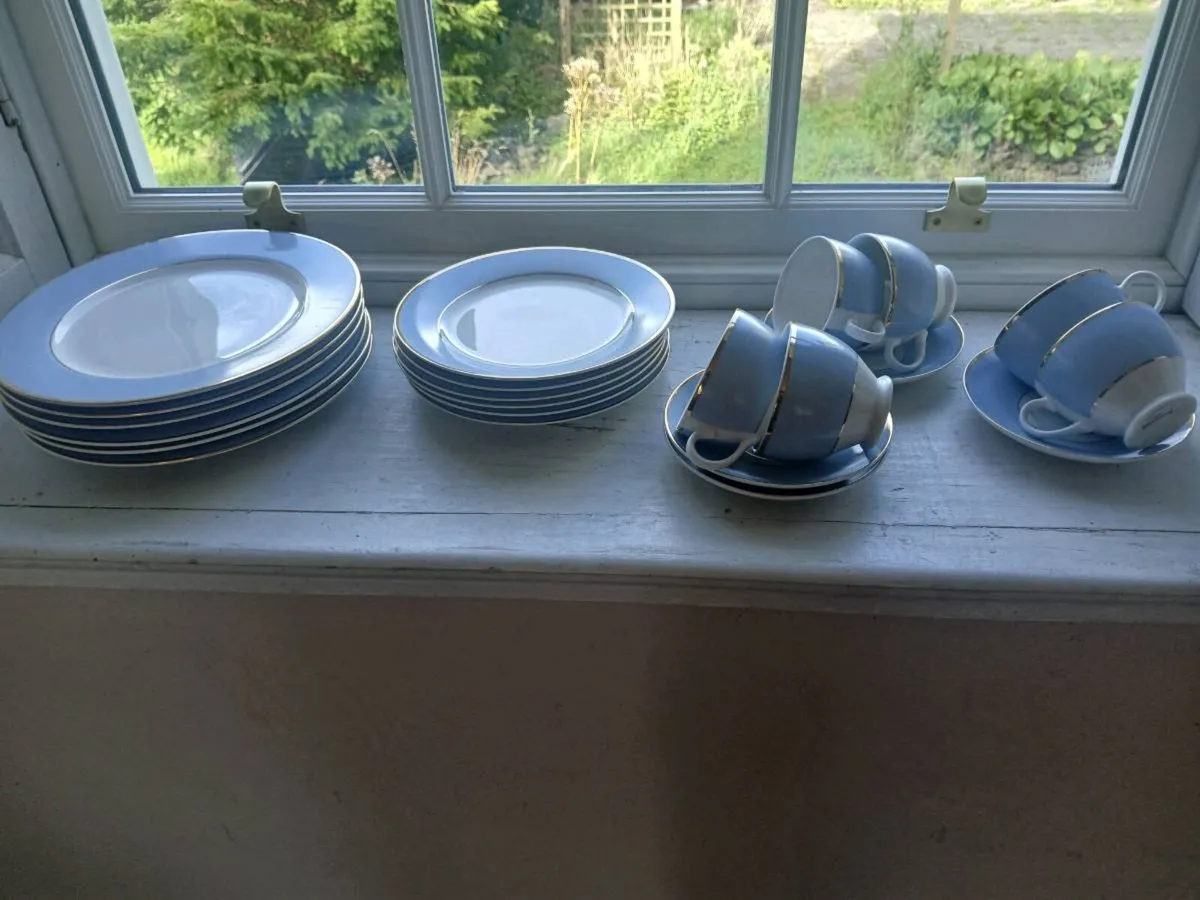Royal Doulton Bruce Oldfield service - Image 3