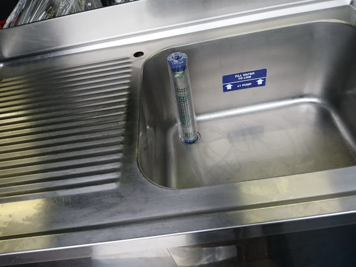 Butchers / bakers staneless steel sink unit new - Image 4