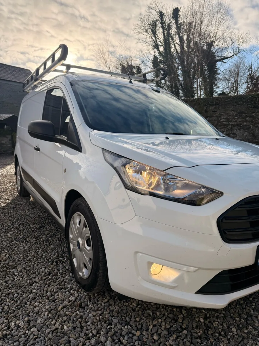 2020 Ford Transit Connect LWB - Image 4