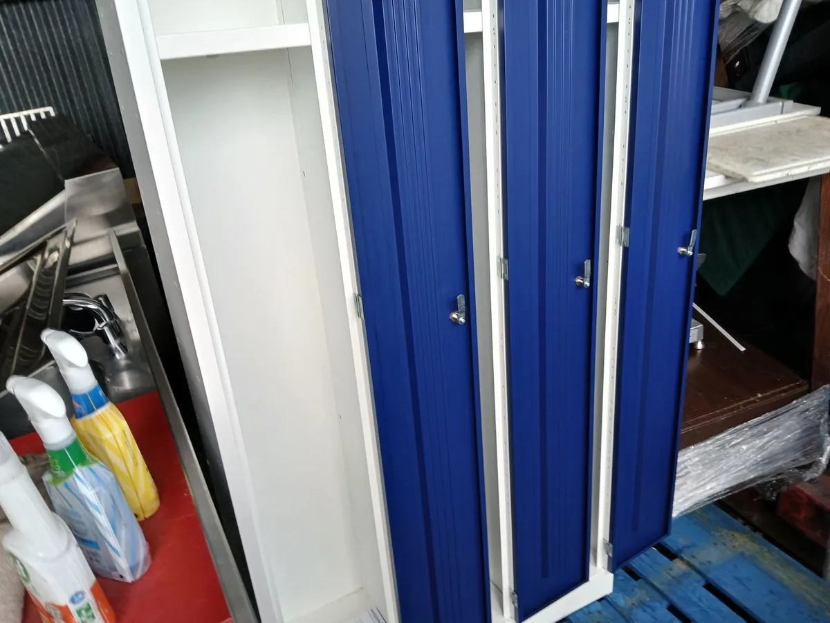Sports / work....lockers new....3x1..delivered - Image 1