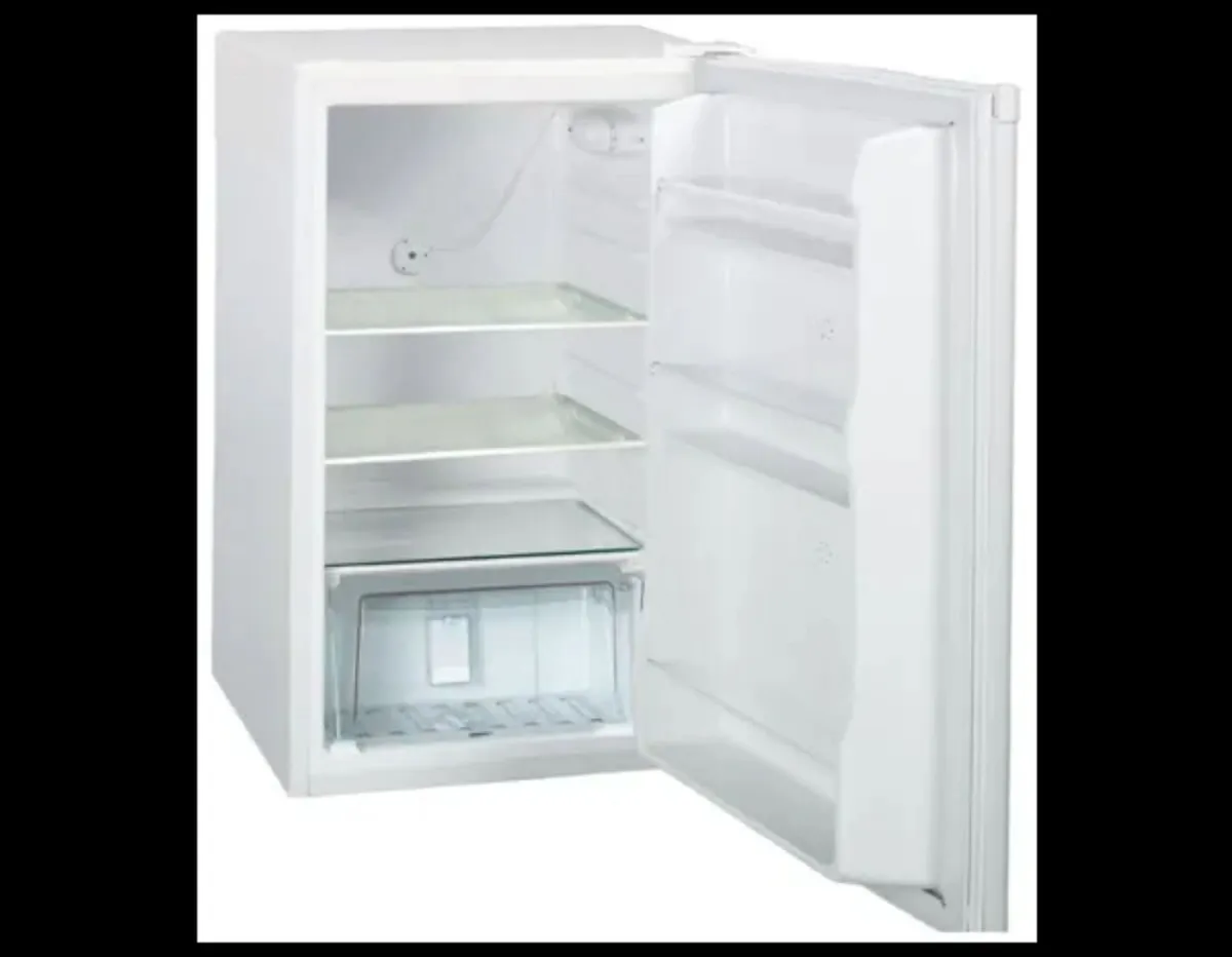 Labcold RLPL04043 Basic Laboratory Fridge - Ex VAT - Image 1
