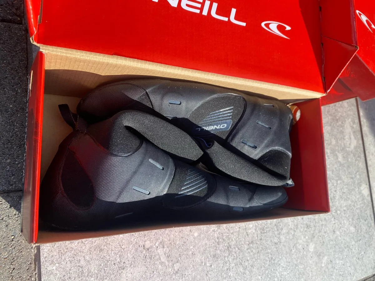 O’Neill HYPERFREAK FIRE and MUTANT booties - Image 2