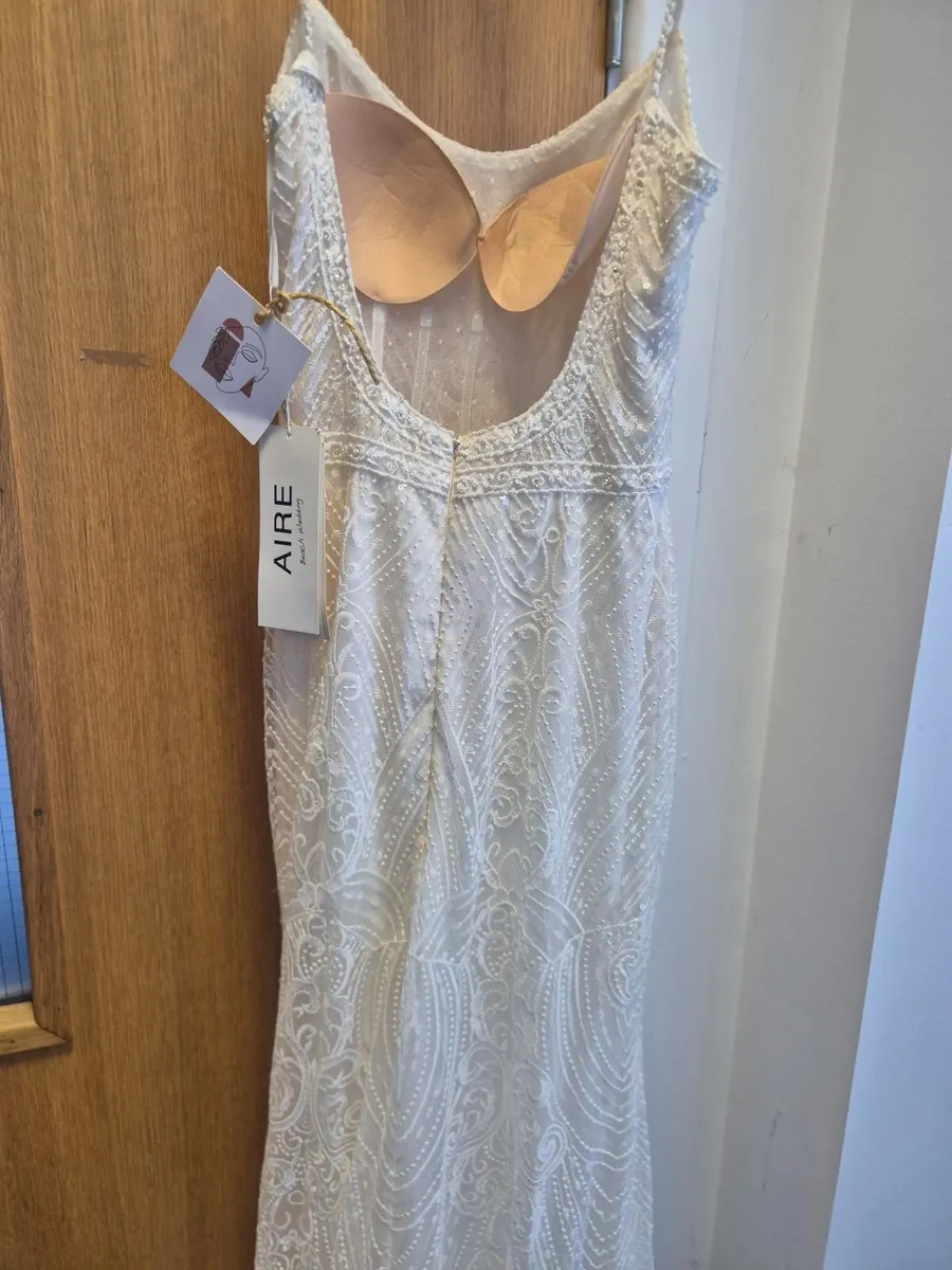 Wedding dress - Image 3
