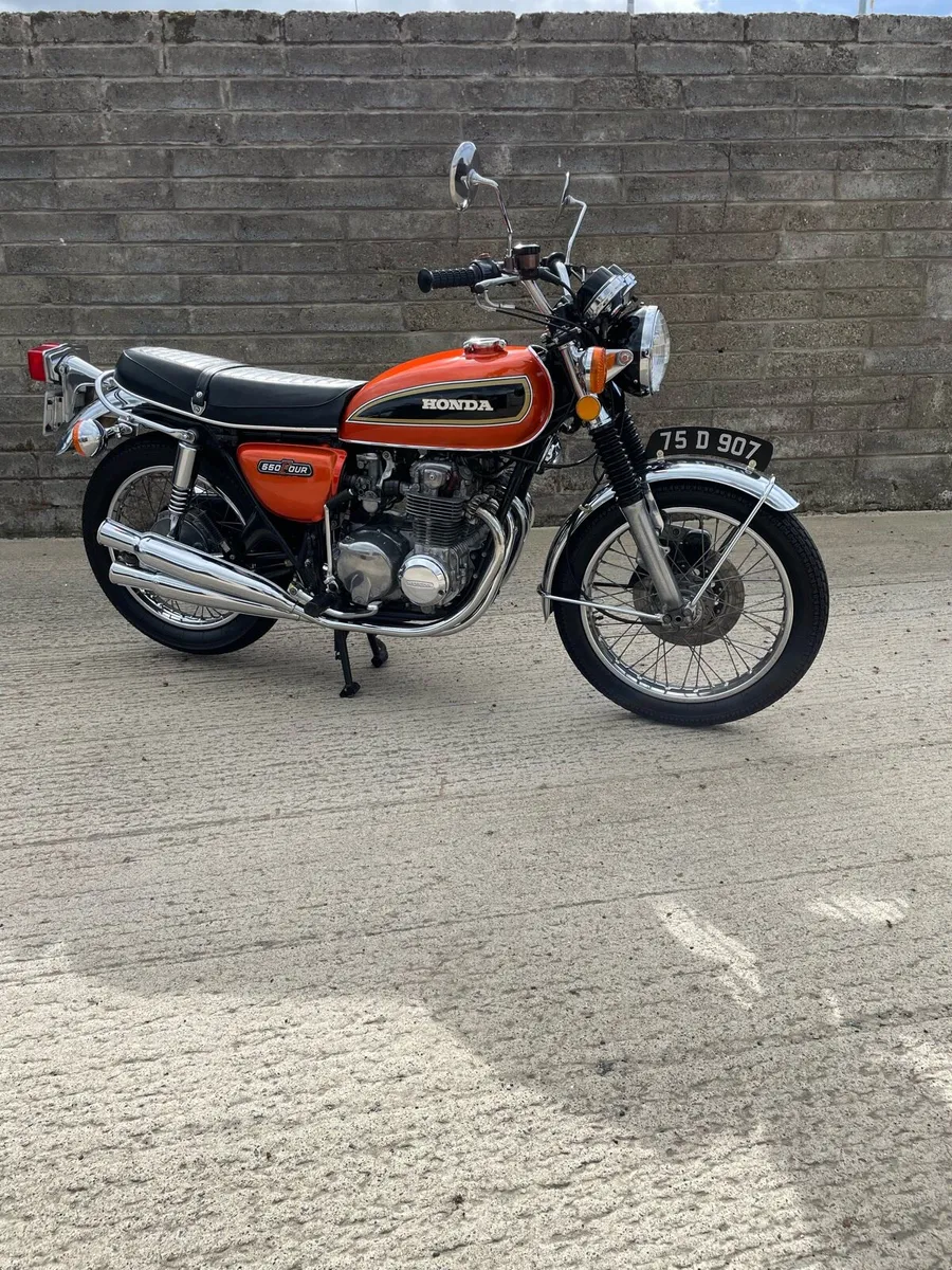 Honda CB550 four 1975 - Image 2