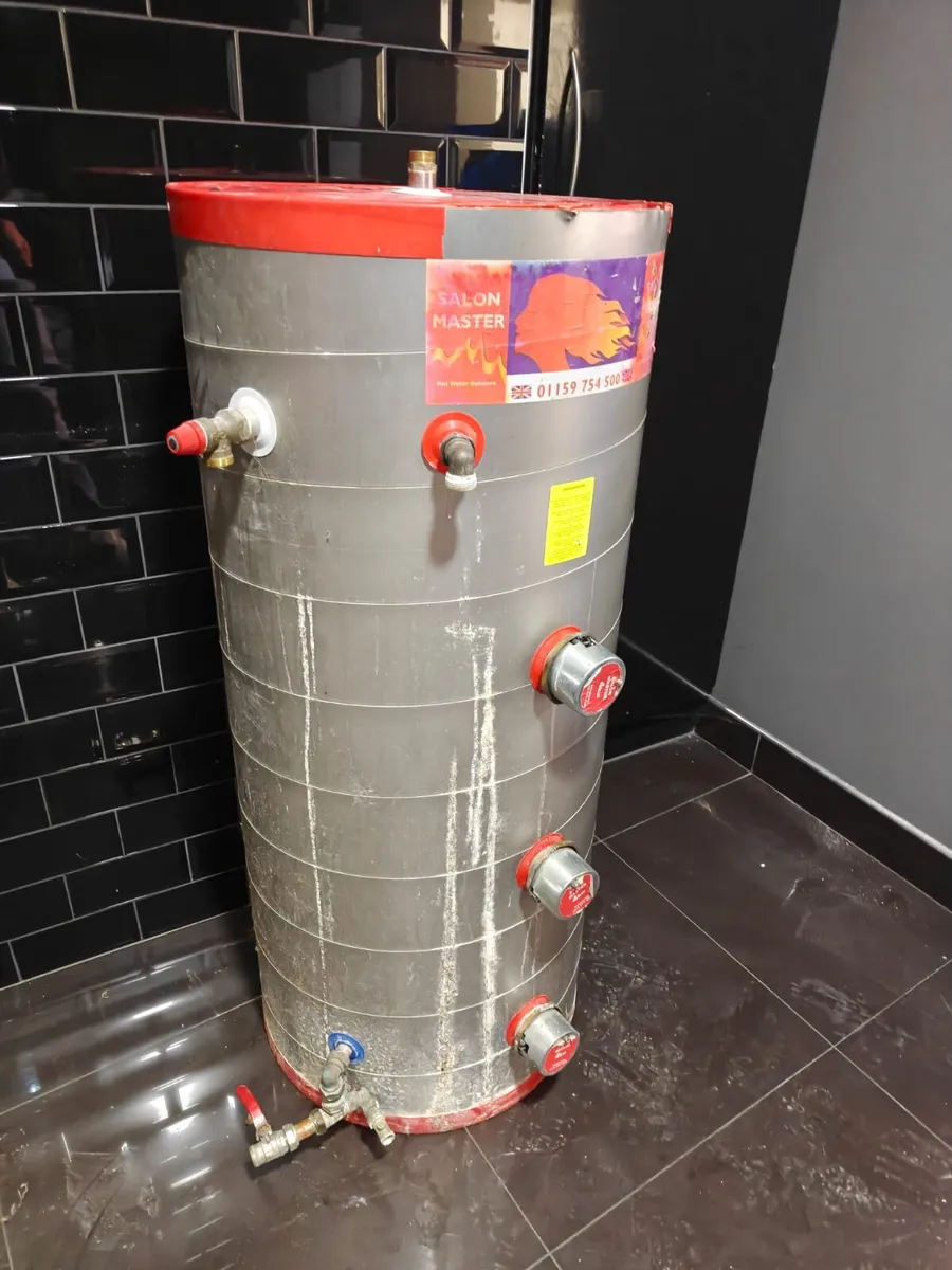 Salon Master commercial hot-water system - Image 2