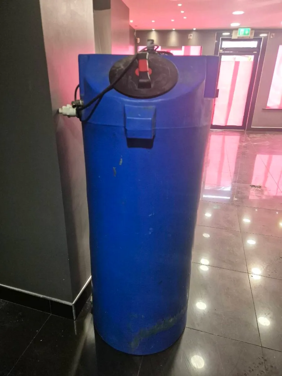 Salon Master commercial hot-water system - Image 4