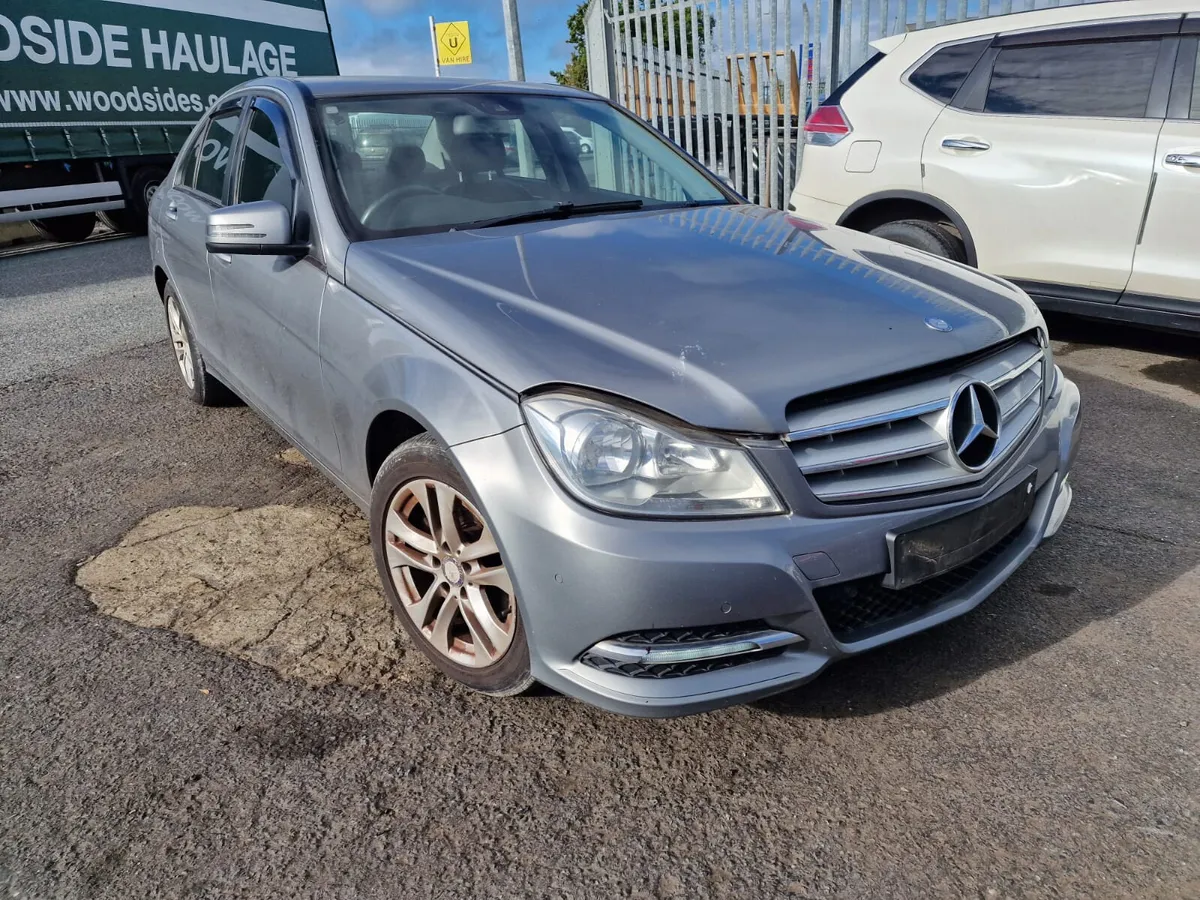 14 MERCEDES C-CLASS 2.2 D FOR BREAKING - Image 2