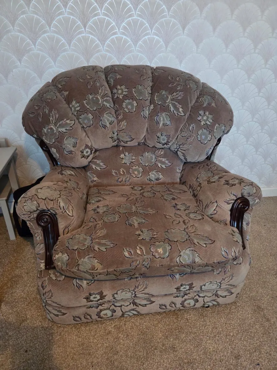 Free house furniture - Image 2