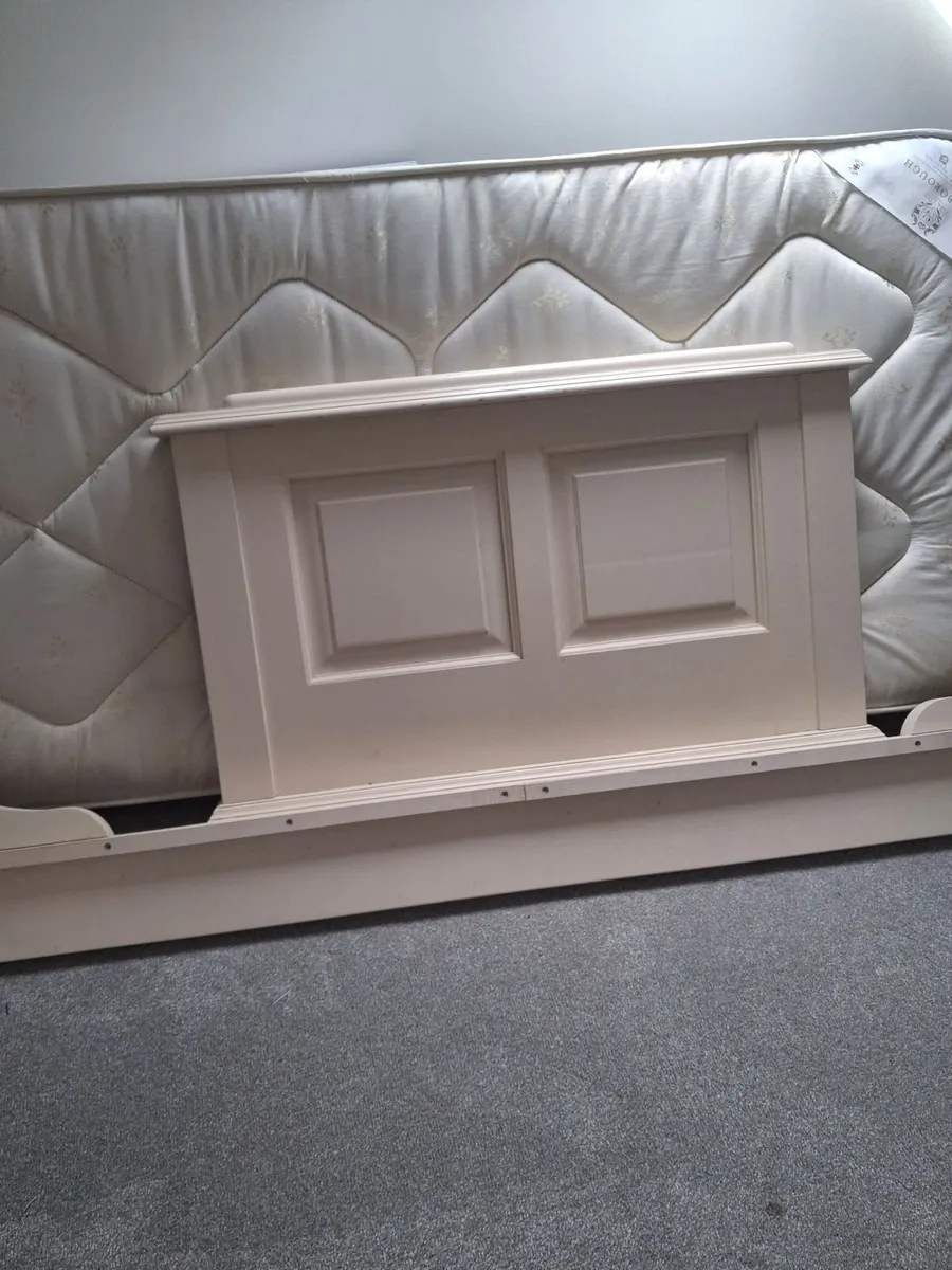 Single bed and Mattress - Image 1