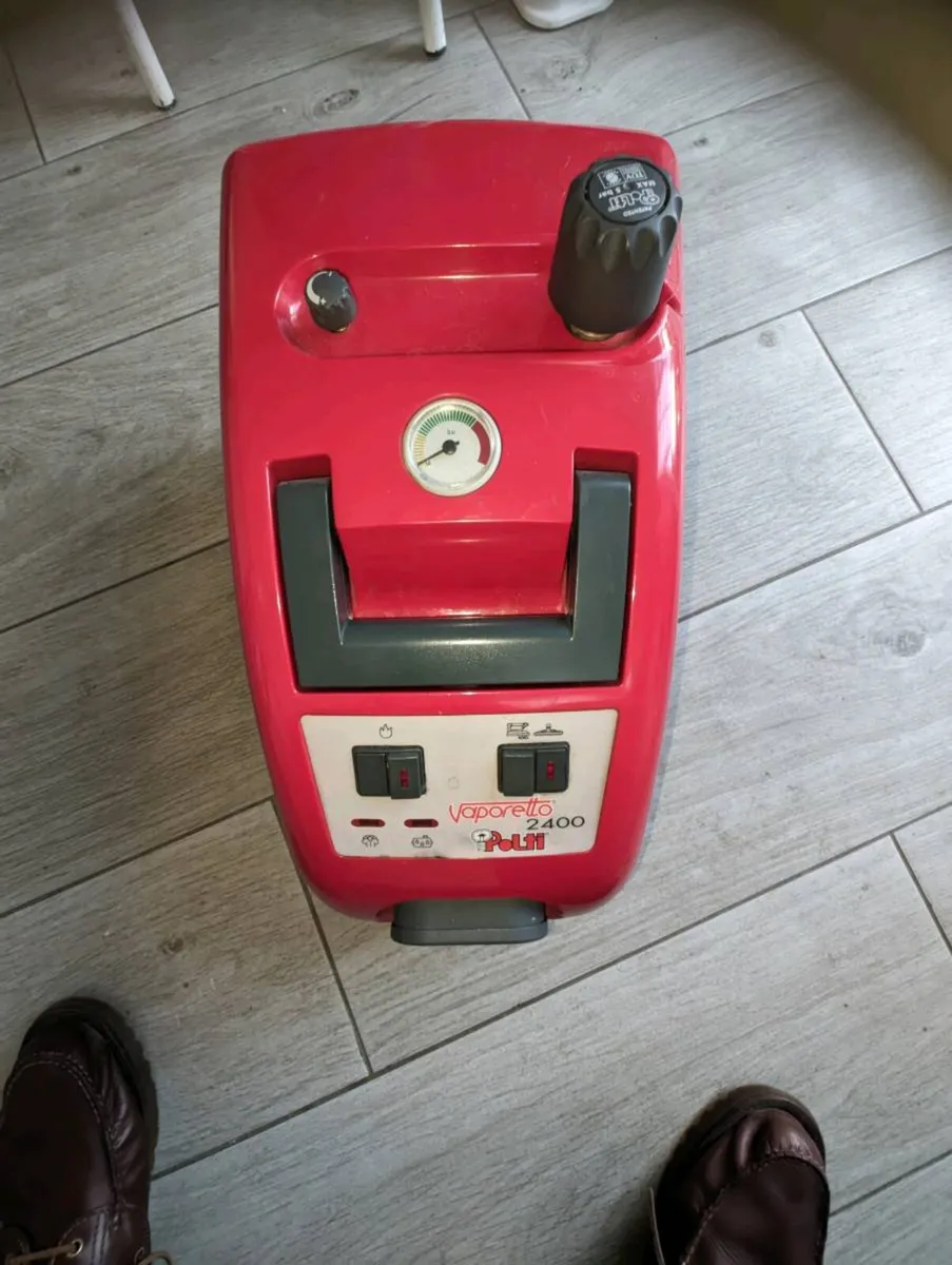 Vaporetto 2400 Steam Cleaner - Image 1