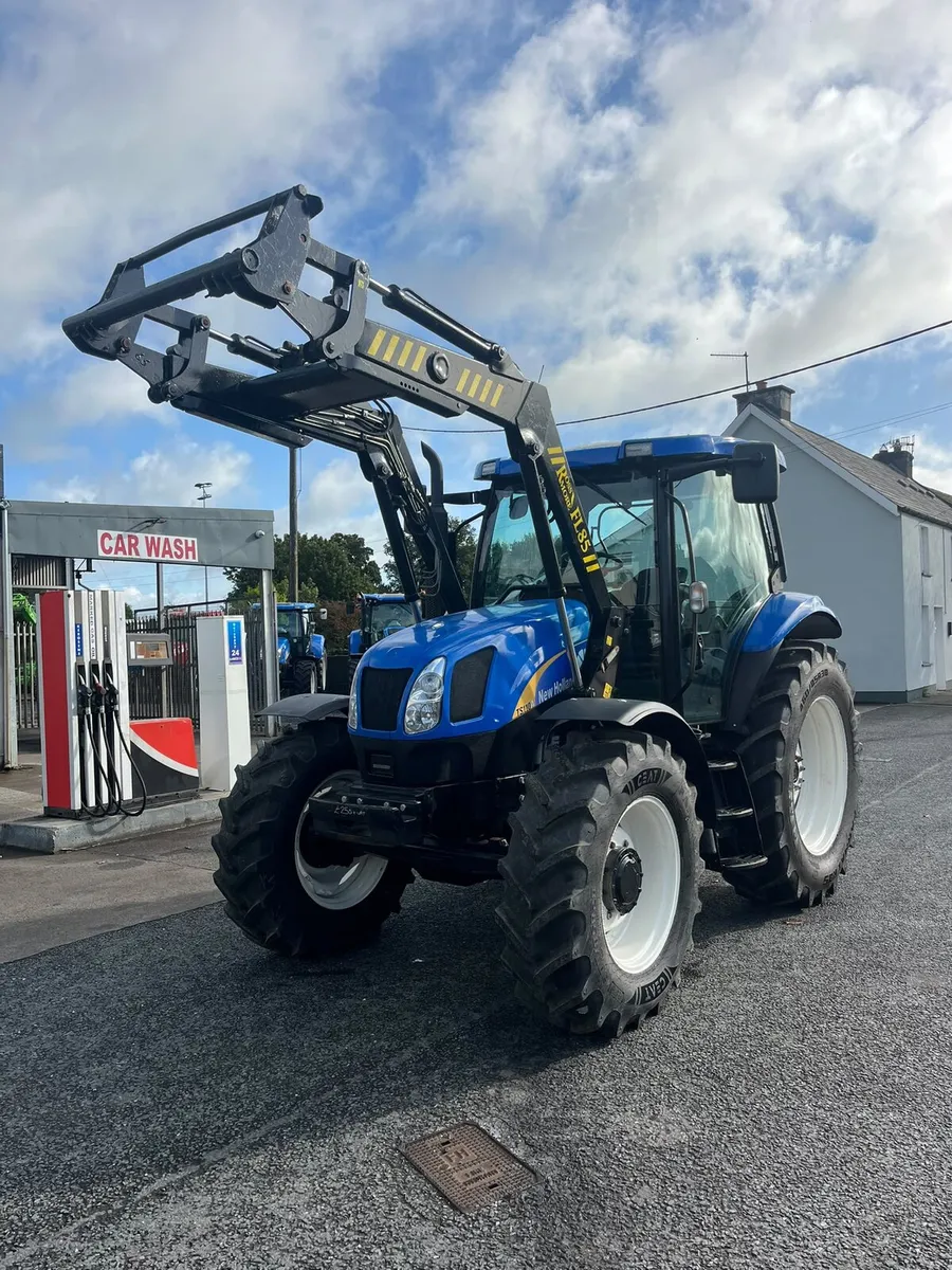 Newholland Ts110A - Image 1
