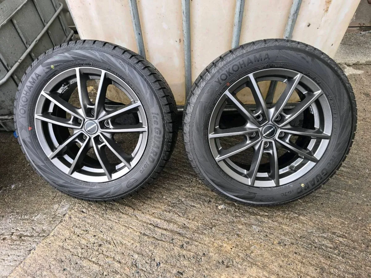 I am selling Alloy Wheels Orginal and Local - Image 2
