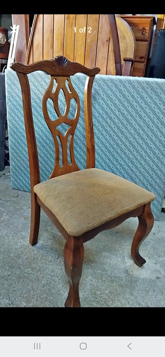 Vintage chairs x 6