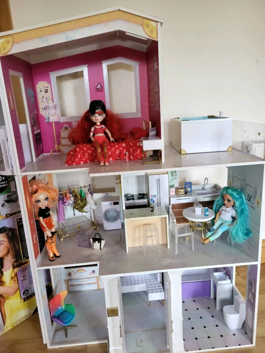 Rainbow high doll house - Image 3