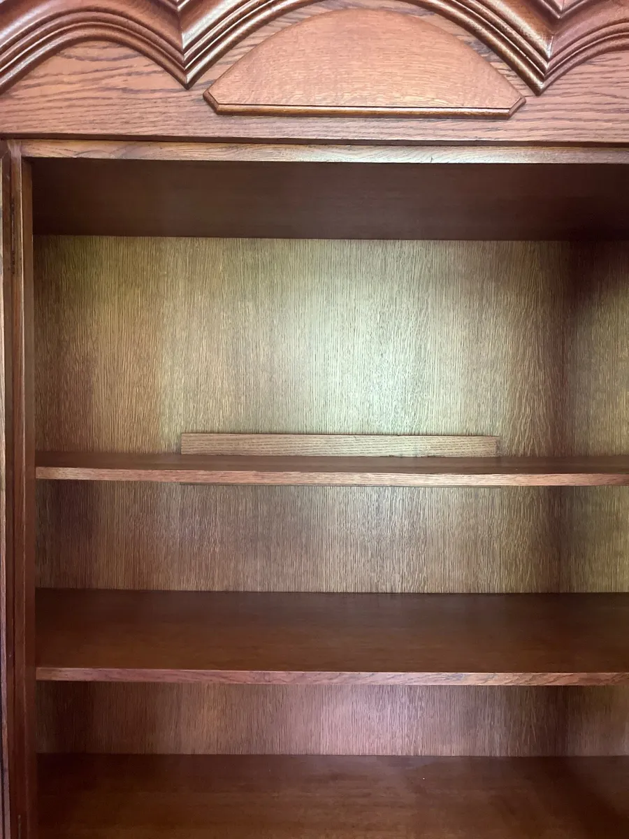 Oak cabinet - Image 3