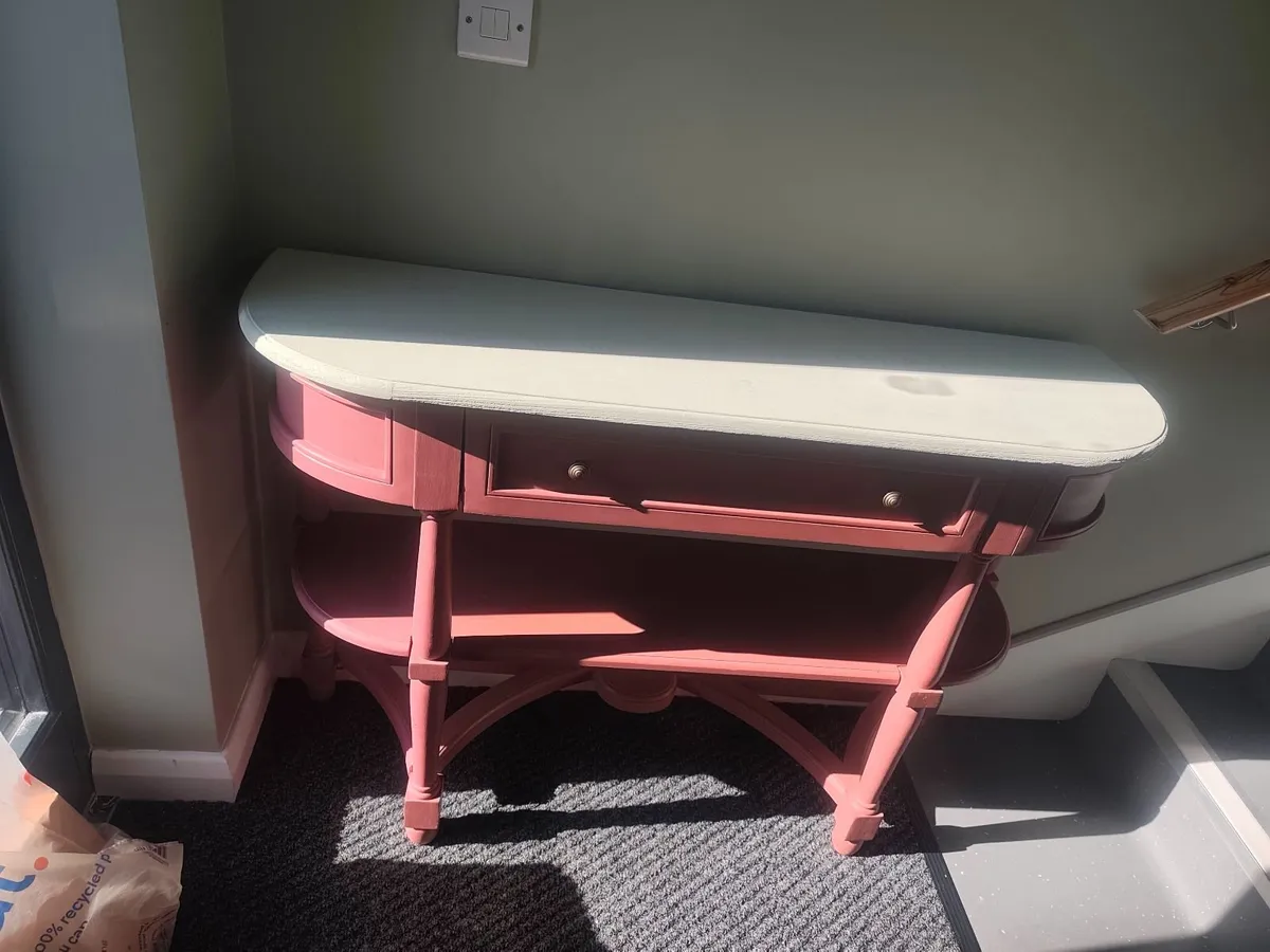Console table - Image 3