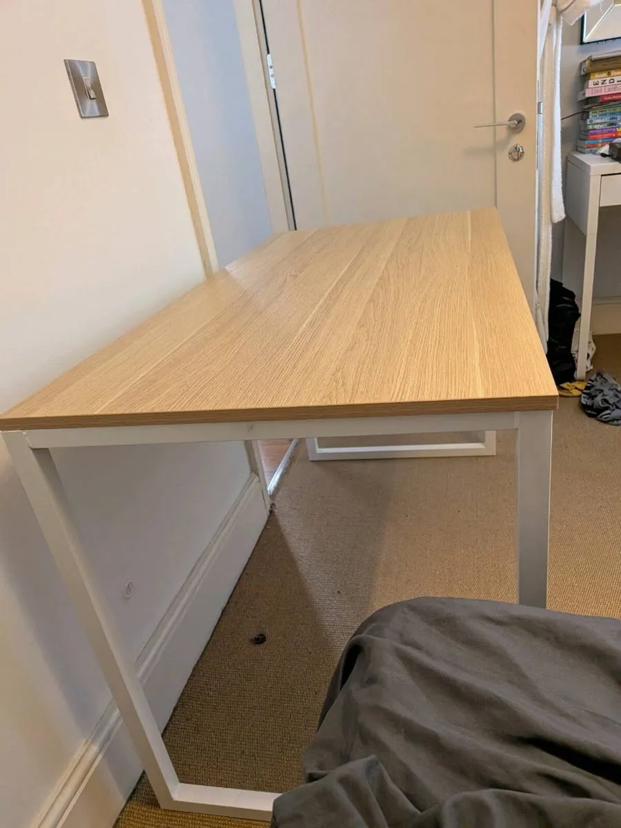 Desk - Image 3