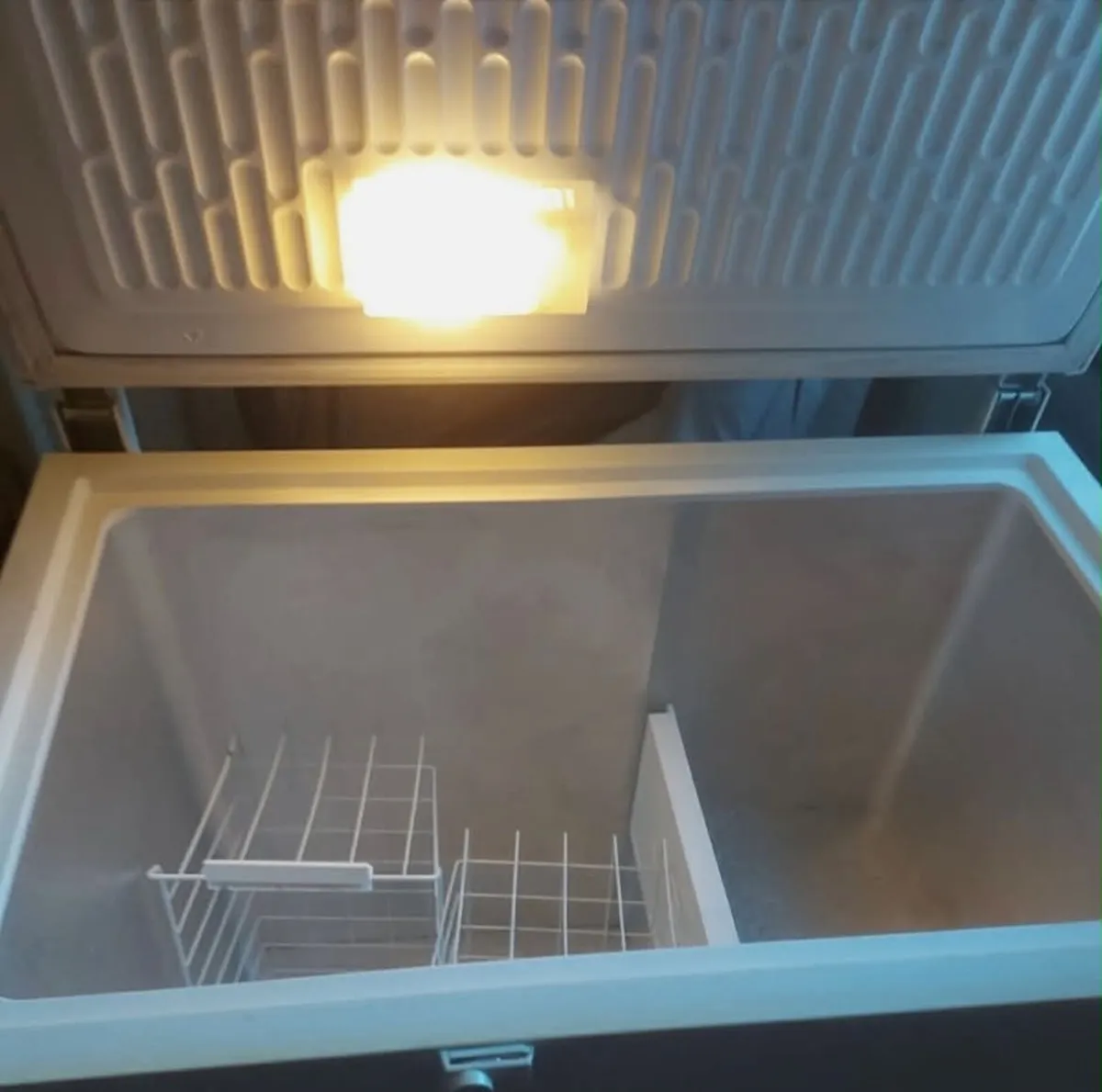 Chest freezer - Image 2