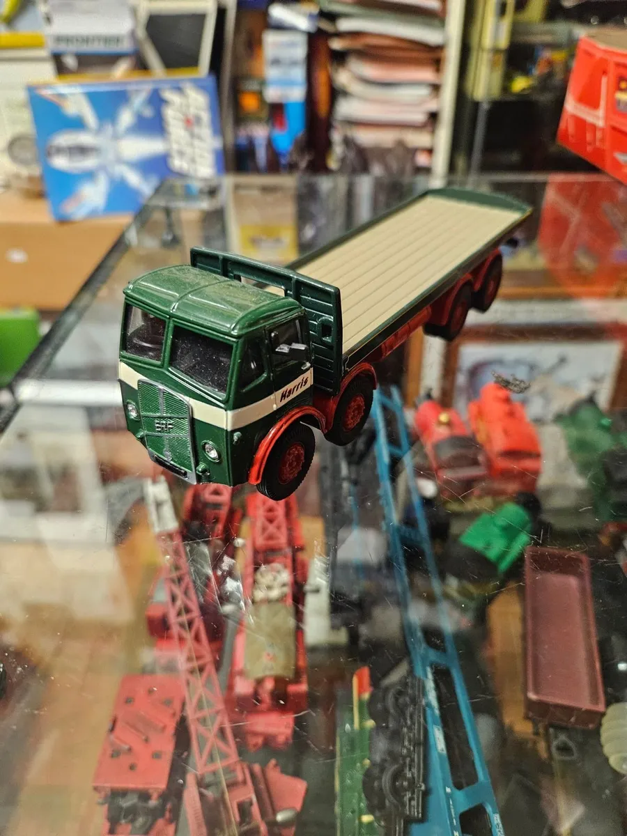 Corgi Code3 Circus Fair Ground Truck 1.50 - Image 2