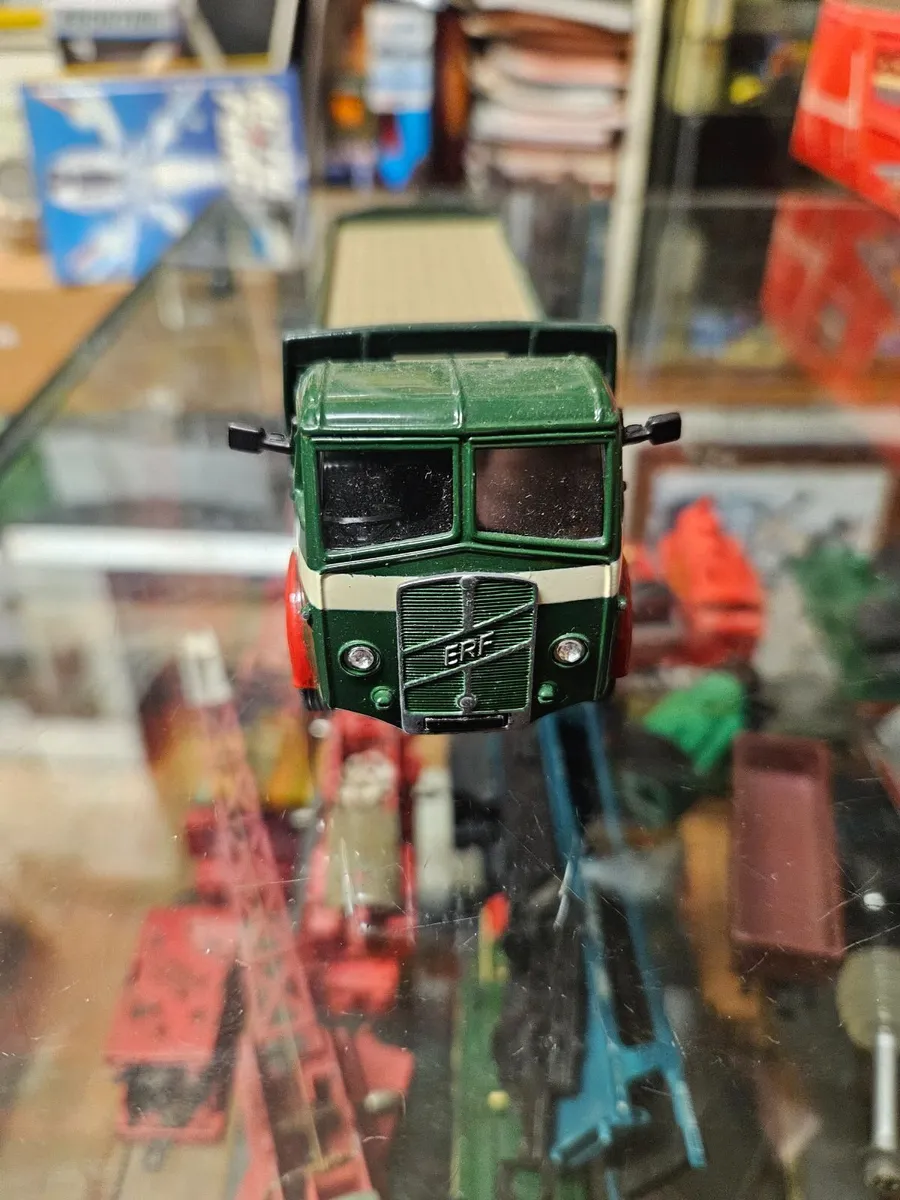 Corgi Code3 Circus Fair Ground Truck 1.50 - Image 3