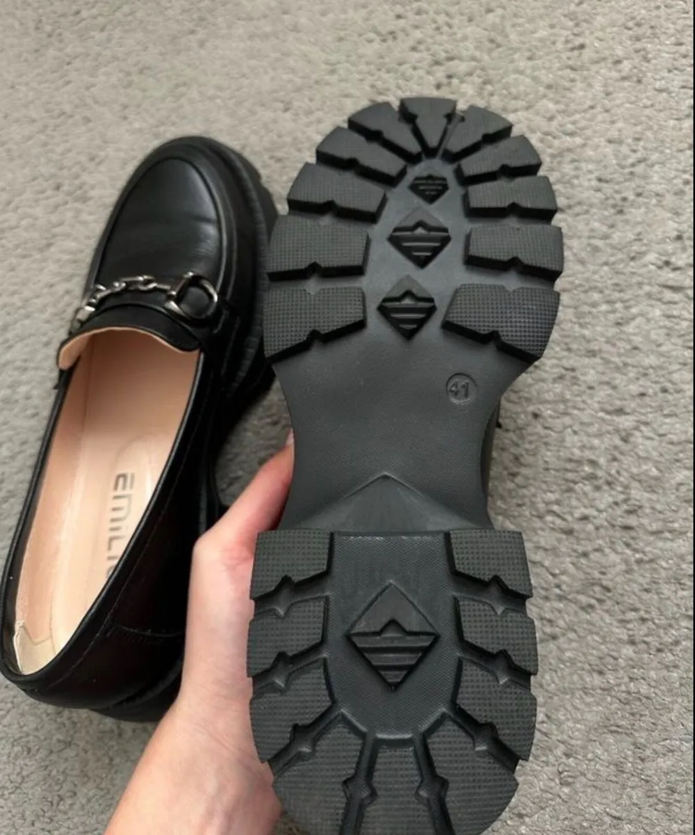 Women’s black loafers genuine leather UK 7,5 - Image 4