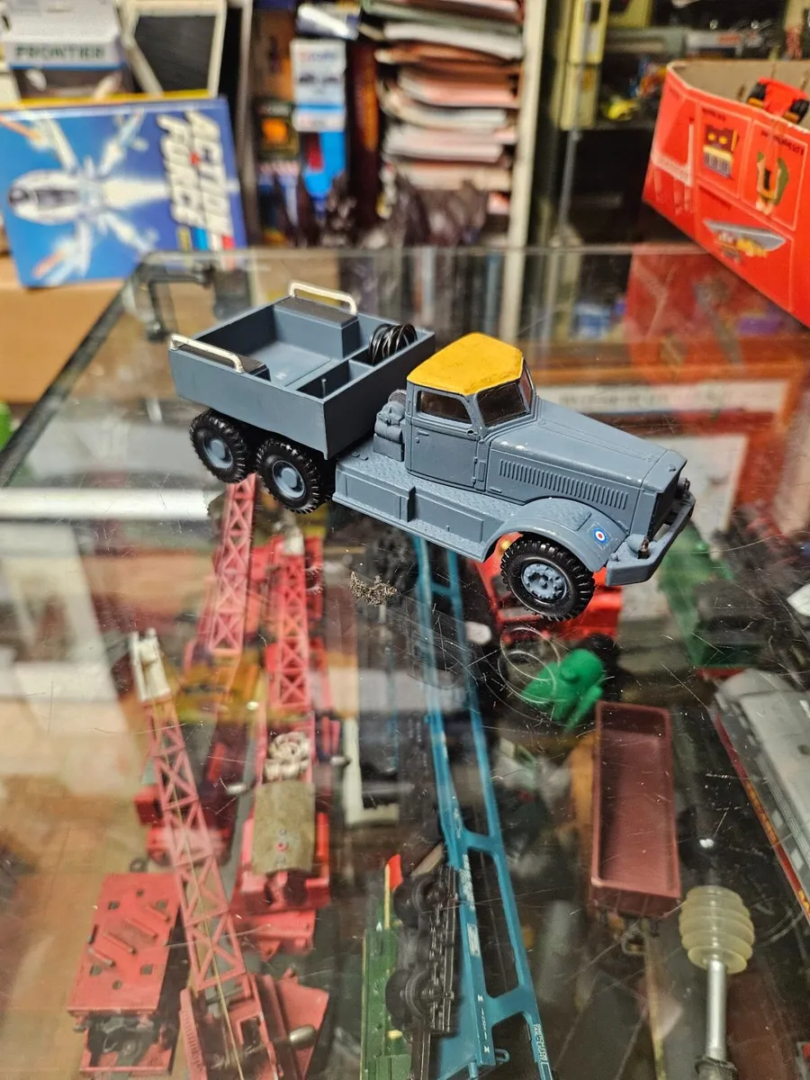Corgi Diamond T Truck 1.50 - Image 2