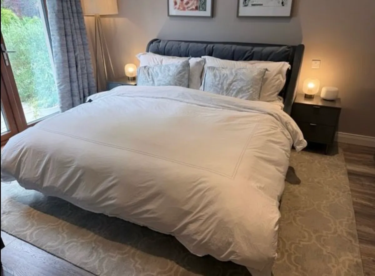 Luxury King Size Bed Frame - Image 4