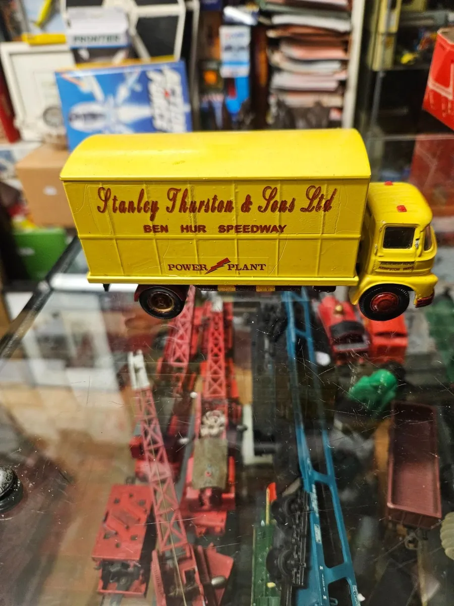 Corgi Circus Fair Ground Code3 Truck 1.50 - Image 2