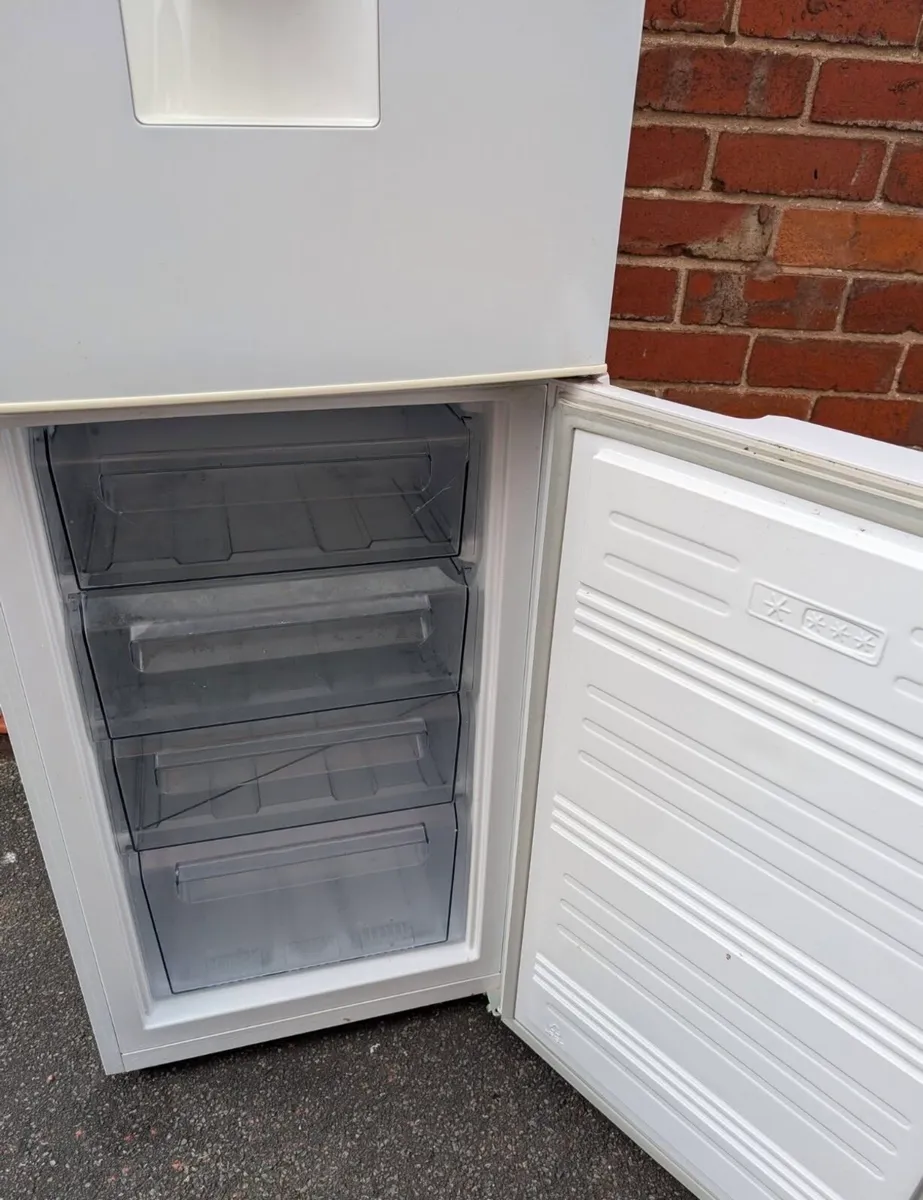 Fridge - Image 2