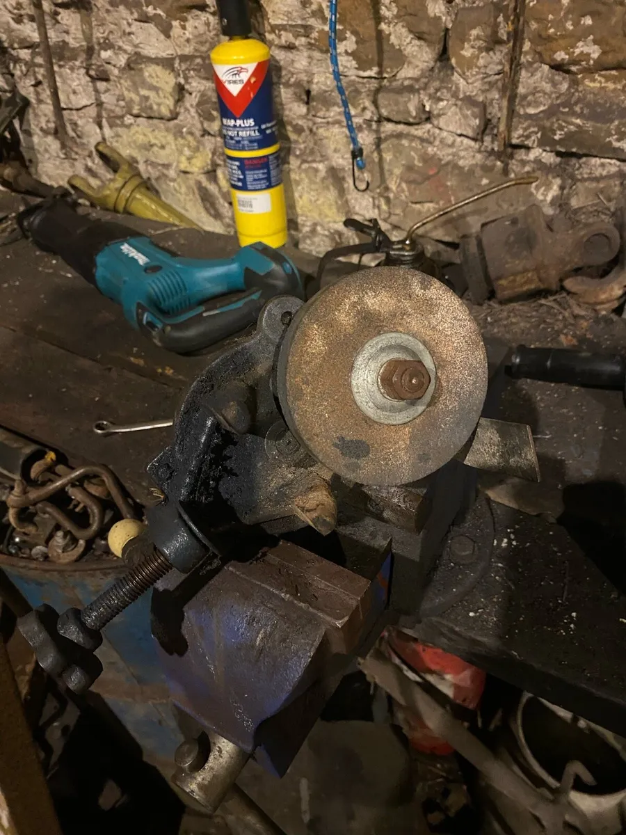 Vintage sharper tool - Image 2