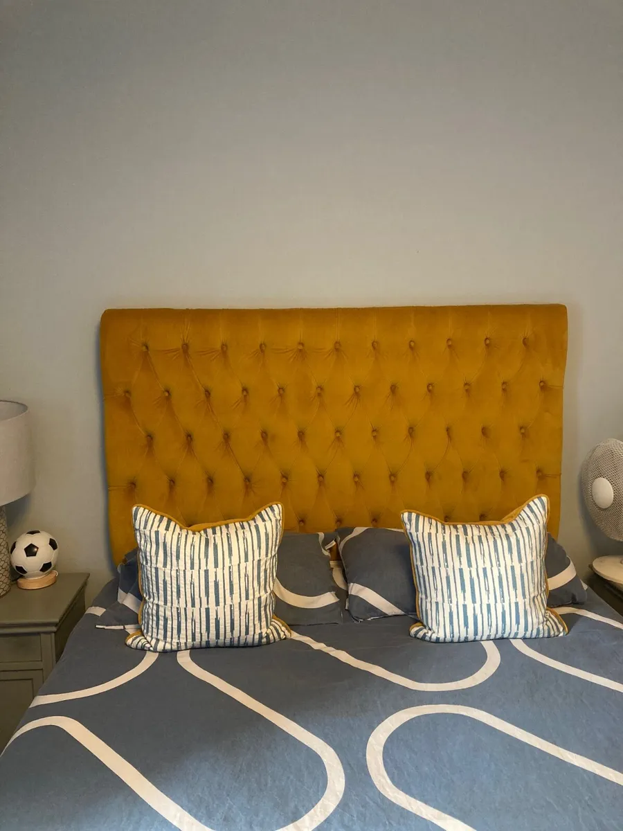 Headboard for sale - Image 3
