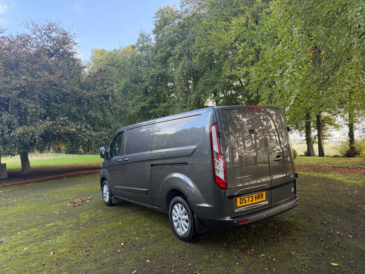 Ford Transit Custom 2023 - Image 4