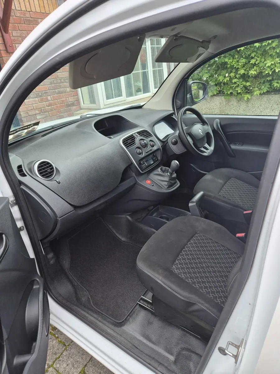 Renault Kangoo 2015 - Image 3