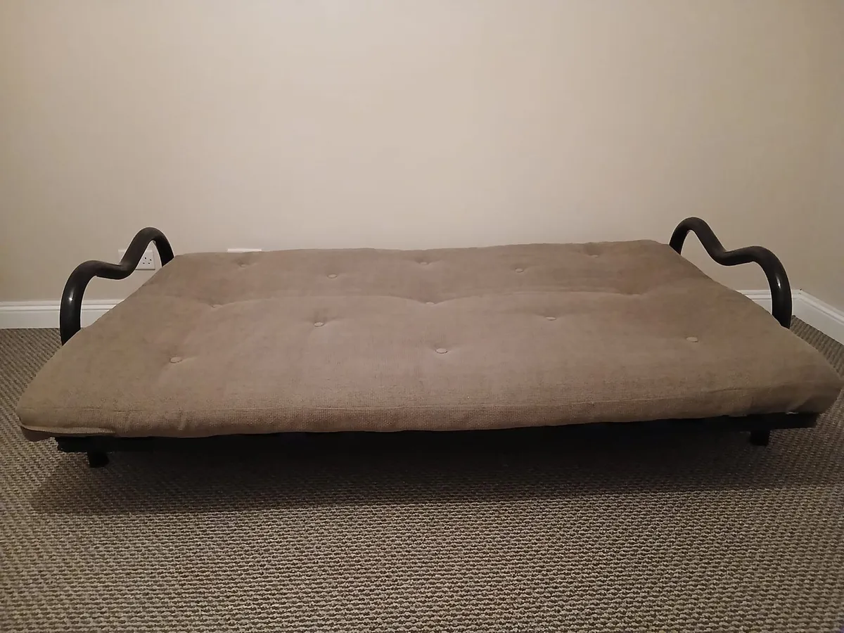 Futon - Image 2