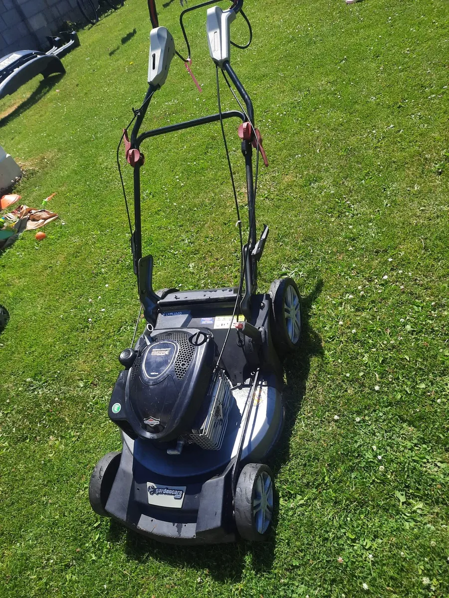 Mulching  lawnmower working perfect - Image 2