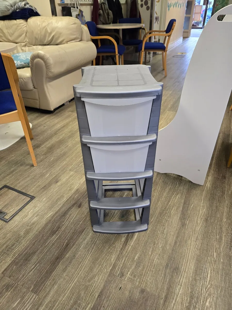 Table , Desk and Storage shelves (Free) - Image 3